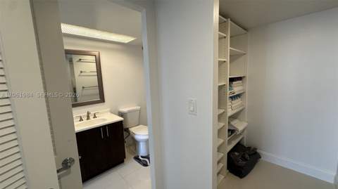 250 174th St 1808, Sunny Isles Beach FL - photo 22 of 50