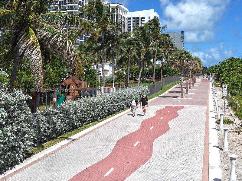 2 bedroom Condominium at 4747 Collins Ave 201, Mimosa Condo, Miami Beach — photo 3