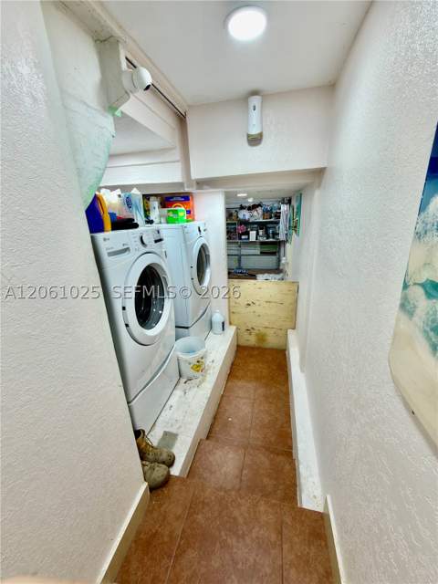 8408 SW 208th Ter, Cutler Bay FL - photo 18 of 30