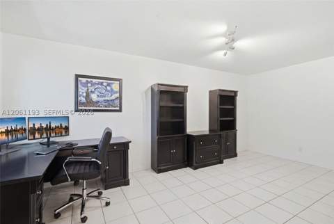 21221 NE 3rd Ct, Miami FL - photo 8 of 42