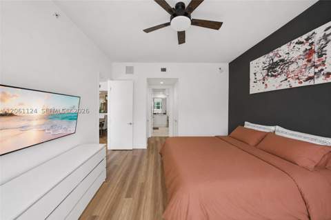 15051 Royal Oaks Ln 102, North Miami FL - photo 14 of 42