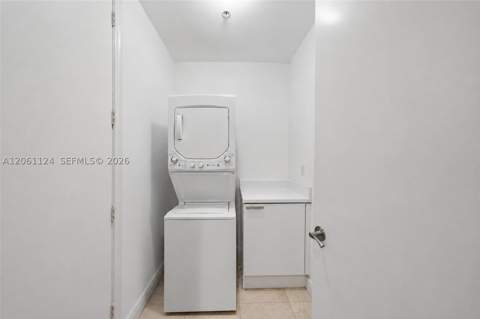 15051 Royal Oaks Ln 102, North Miami FL - photo 19 of 42
