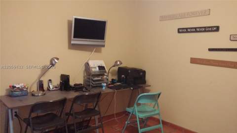 3917 Adra Ave E-46A, Doral FL - photo 11 of 20