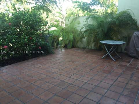 3917 Adra Ave E-46A, Doral FL - photo 19 of 20