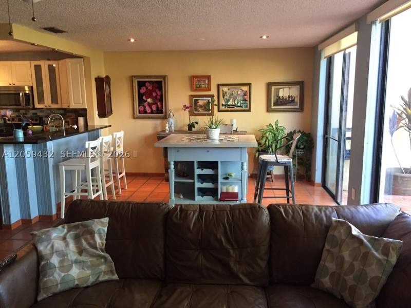 4 bedroom Townhouse at 3917 Adra Ave E-46A, Costa Del Sol Condo J, Doral — photo 5