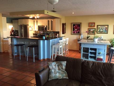 3917 Adra Ave E-46A, Doral FL - photo 6 of 20
