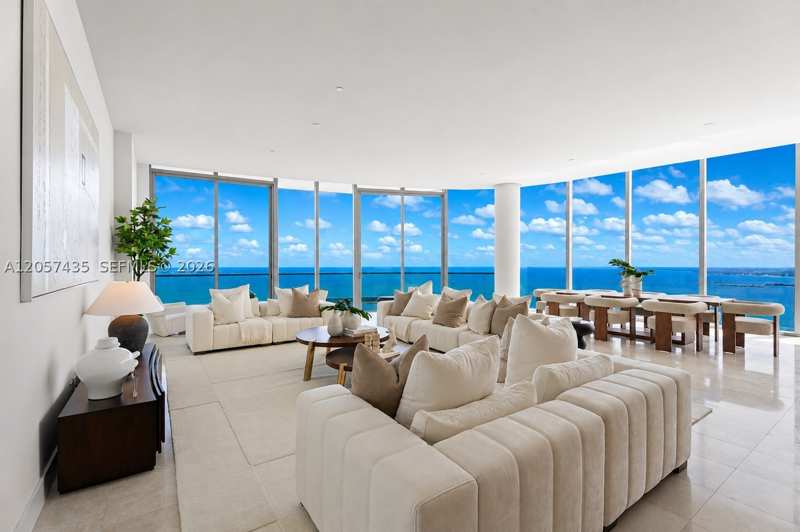 5 bedroom Condominium at 175 SE 25th St Ph4302, Una Residences, Miami — photo 1