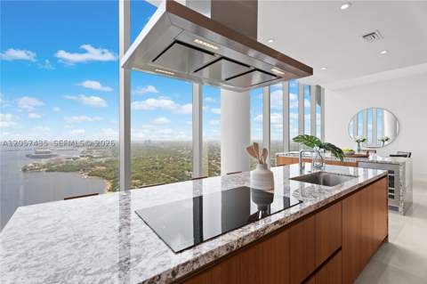 175 SE 25th St Ph4302, Miami FL - photo 14 of 45