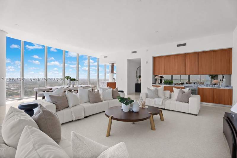 5 bedroom Condominium at 175 SE 25th St Ph4302, Una Residences, Miami — photo 4