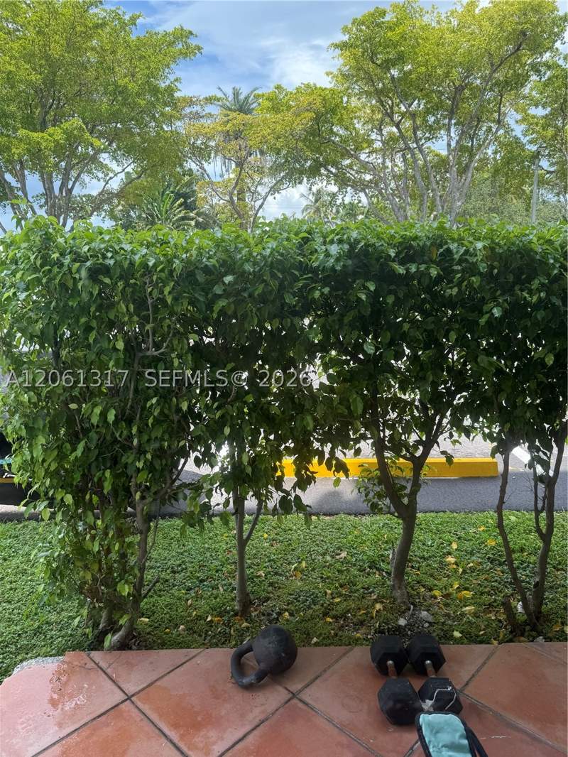 2 bedroom Condominium at 1801 S Treasure Dr 115, North Bay Villas Condo, North Bay Village — photo 5