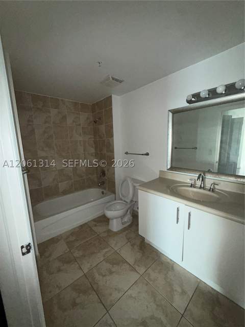 7910 Harbor Island 510, North Bay Village FL - photo 14 of 16
