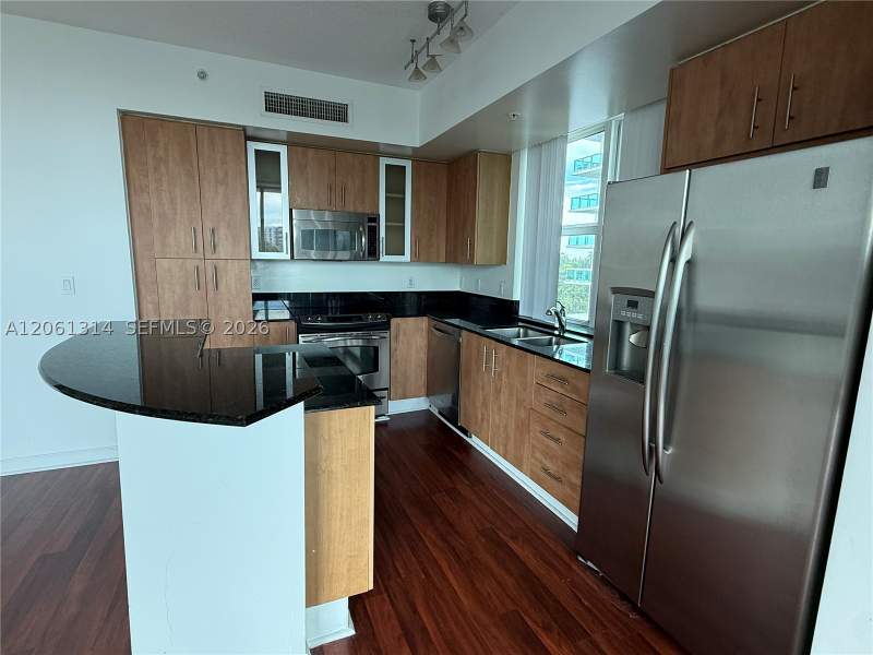 3 bedroom Condominium at 7910 Harbor Island 510, 360 Condo B, North Bay Village — photo 5