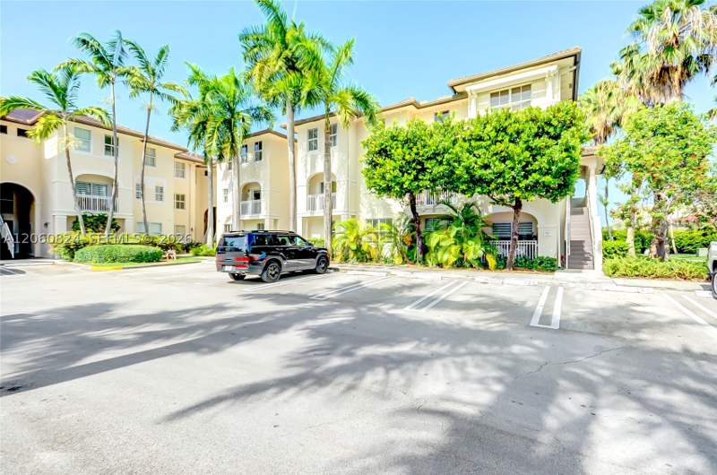 3 bedroom Condominium at 11403 NW 89th St 217, St Mortiz At Doral Condo, Doral — photo 3