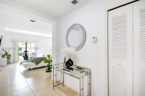 11403 NW 89th St 217, Doral FL - photo 6 of 44