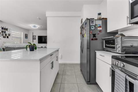 12911 SW 231st Ter, Miami FL - photo 12 of 48