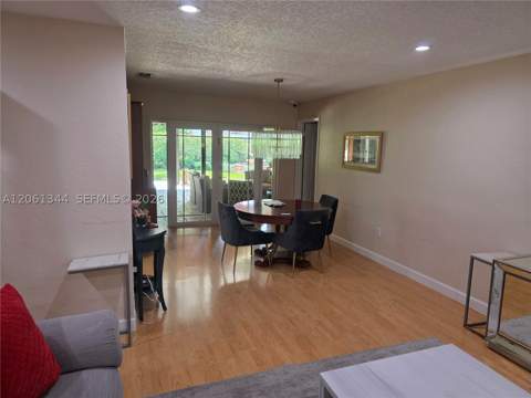 15331 Durnford Dr, Miami Lakes FL - photo 10 of 13