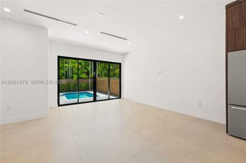 3352 SW 28th Ter, Miami FL - photo 11 of 41