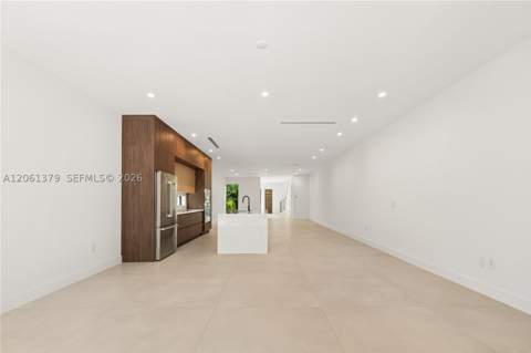 3352 SW 28th Ter, Miami FL - photo 14 of 41