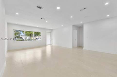 16100 NW 28th Ct, Miami Gardens FL - photo 11 of 47