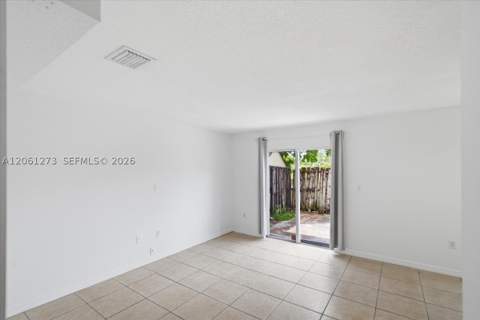 7245 NW 173rd Dr 2505, Hialeah FL - photo 10 of 50