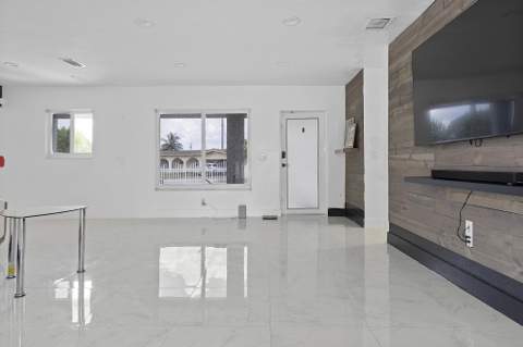 17840 NW 28th Court, Miami Gardens FL - photo 15 of 30