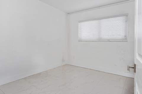 17840 NW 28th Court, Miami Gardens FL - photo 16 of 30