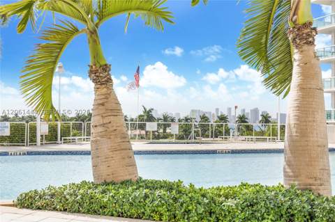 7910 W Harbor Island Dr 708, North Bay Village FL - photo 16 of 23