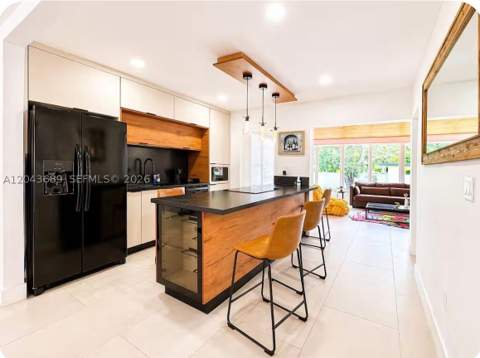 134 NE 117 st, Miami FL - photo 6 of 34