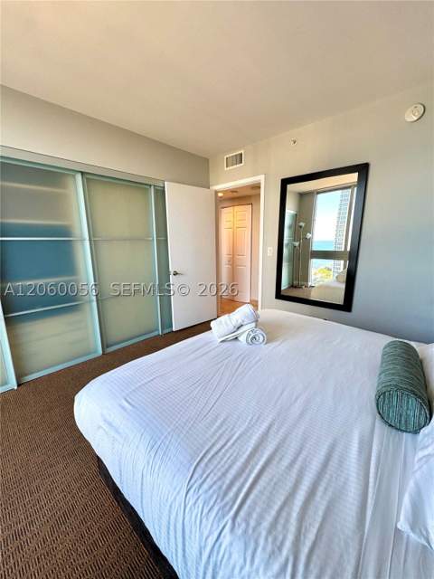 18683 Collins Ave 2006, Sunny Isles Beach FL - photo 15 of 27