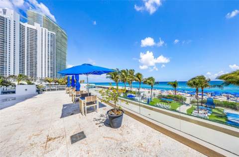 18683 Collins Ave 2006, Sunny Isles Beach FL - photo 22 of 27
