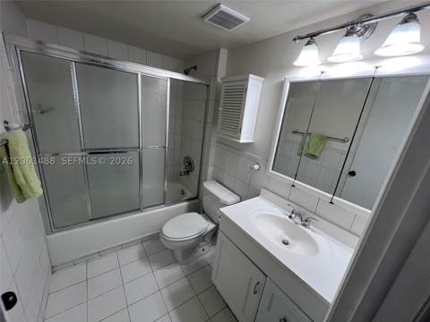 1665 Bay Rd 416, Miami Beach FL - photo 10 of 37