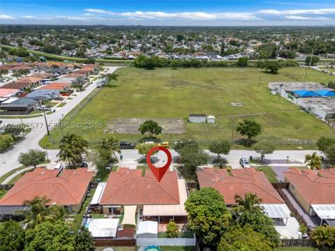 12260 SW 214th St 2, Miami FL - photo 15 of 36