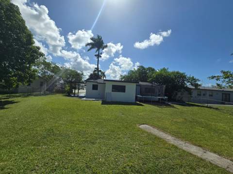 20520 NW 26TH Court, Miami Gardens FL - photo 12 of 46