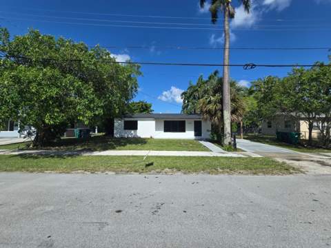 20520 NW 26TH Court, Miami Gardens FL - photo 6 of 46