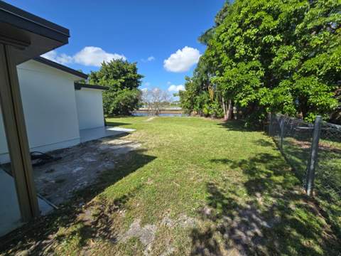 20520 NW 26TH Court, Miami Gardens FL - photo 9 of 46