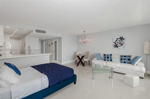 1000 West Ave 1220, Miami Beach FL - photo 10 of 22