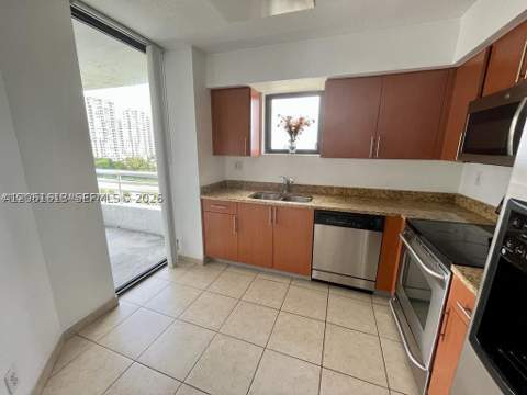3300 NE 192nd St 906, Aventura FL - photo 9 of 20