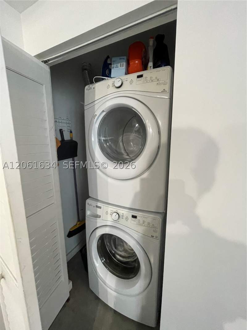1 bedroom Condominium at 151 SE 1st St 3404, Centro Condo, Miami — photo 2