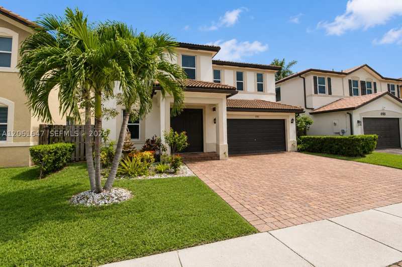 6 bedroom SingleFamilyResidence at 4190 NE 20th St, Country Gardens South, Homestead — photo 1