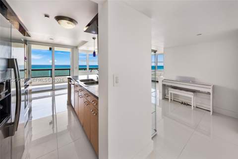 2555 Collins Ave 1511, Miami Beach FL - photo 11 of 64