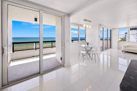 2555 Collins Ave 1511, Miami Beach FL - photo 15 of 64