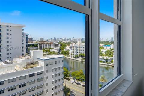 2555 Collins Ave 1511, Miami Beach FL - photo 22 of 64
