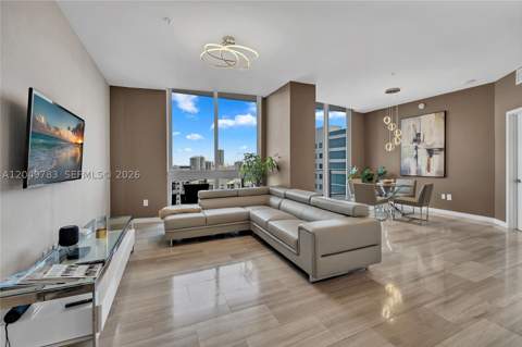 1010 SW 2nd Ave 2201, Miami FL - photo 9 of 47