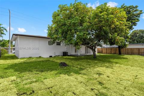 4011 NW 171st St, Miami Gardens FL - photo 14 of 37
