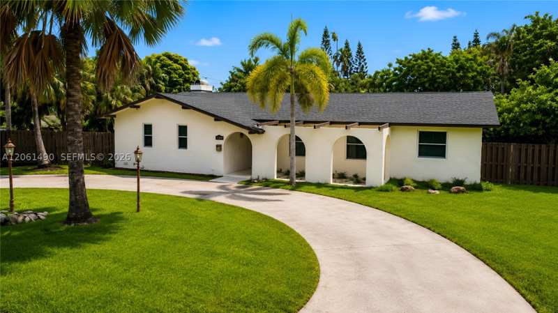 3 bedroom SingleFamilyResidence at 8601 SW 174th St, Maral Estates Sec 3, Palmetto Bay — photo 1
