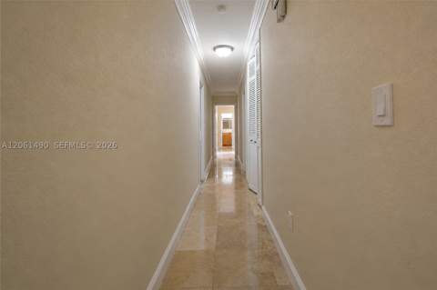 8601 SW 174th St, Palmetto Bay FL - photo 18 of 40