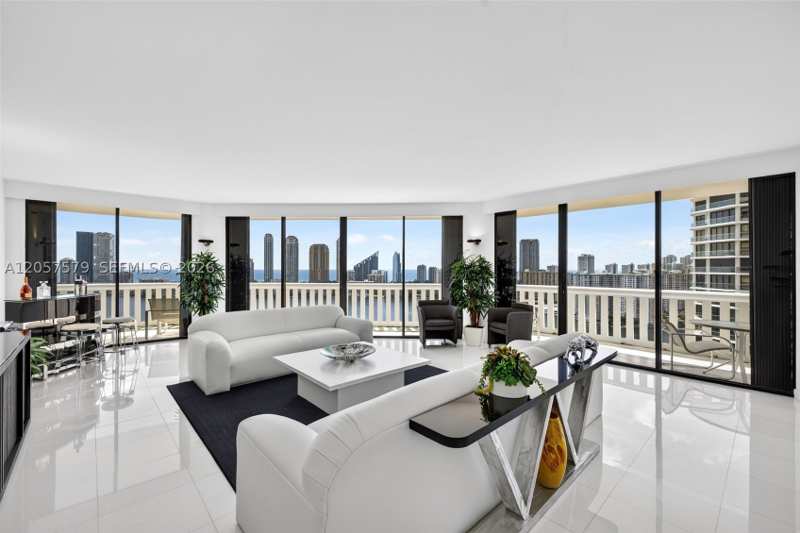 2 bedroom Condominium at 3000 Island Blvd 2506, 3000 Isl Blvd Williams Is, Aventura — photo 1
