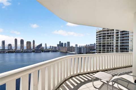 3000 Island Blvd 2506, Aventura FL - photo 14 of 62