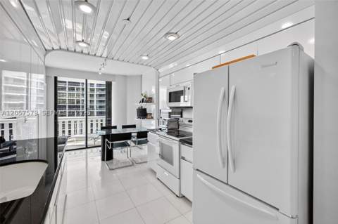 3000 Island Blvd 2506, Aventura FL - photo 17 of 62