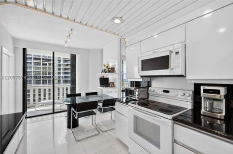 3000 Island Blvd 2506, Aventura FL - photo 19 of 62